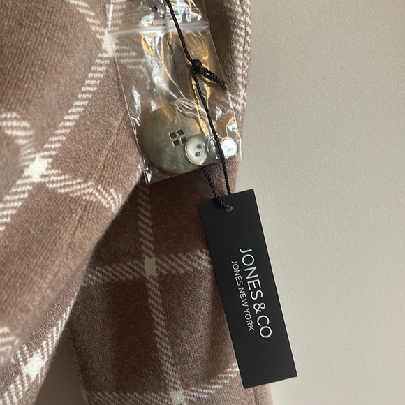 Jones & Co, Jones New York Cardigan, beige with white window-pane plaid. - Picture 7 of 10